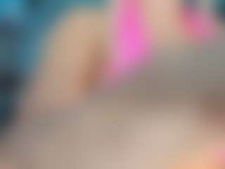 adrianna777's Live Sex Cam Show