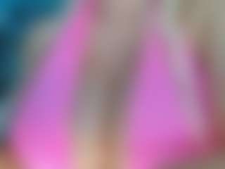 adrianna777's Live Sex Cam Show
