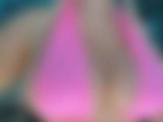 adrianna777's Live Sex Cam Show