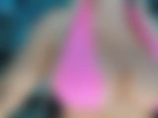 adrianna777's Live Sex Cam Show