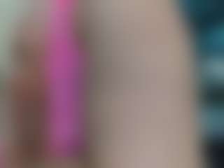 adrianna777's Live Sex Cam Show