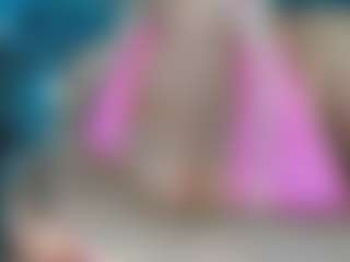 adrianna777's Live Sex Cam Show