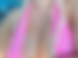 adrianna777's Live Sex Cam Show