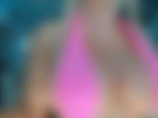 adrianna777's Live Sex Cam Show