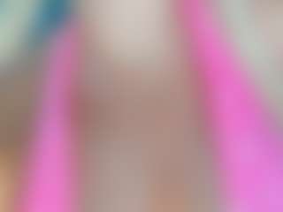 adrianna777's Live Sex Cam Show