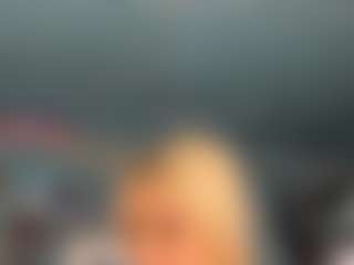 adrianna777's Live Sex Cam Show