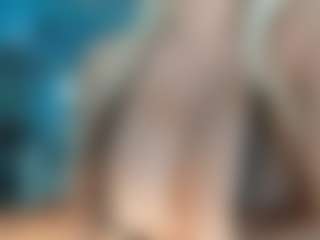 adrianna777's Live Sex Cam Show