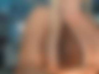 adrianna777's Live Sex Cam Show