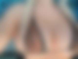 adrianna777's Live Sex Cam Show