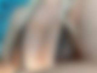 adrianna777's Live Sex Cam Show