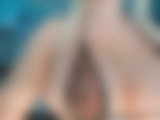 adrianna777's Live Sex Cam Show