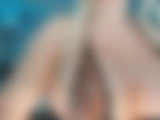 adrianna777's Live Sex Cam Show