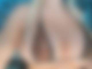 adrianna777's Live Sex Cam Show