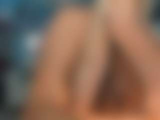 adrianna777's Live Sex Cam Show