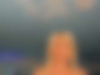 adrianna777's Live Sex Cam Show