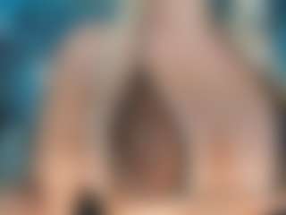 adrianna777's Live Sex Cam Show