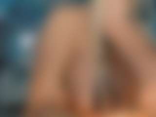adrianna777's Live Sex Cam Show