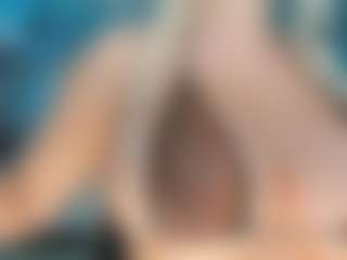 adrianna777's Live Sex Cam Show