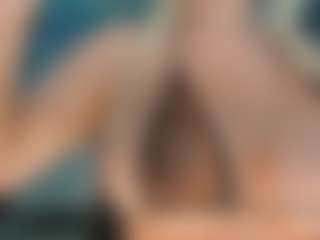 adrianna777's Live Sex Cam Show