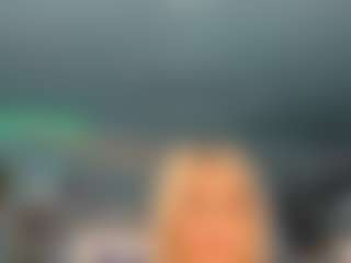 adrianna777's Live Sex Cam Show