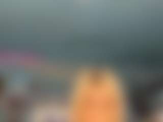 adrianna777's Live Sex Cam Show