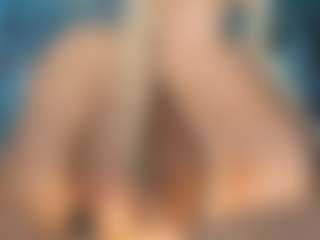 adrianna777's Live Sex Cam Show