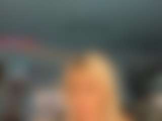 adrianna777's Live Sex Cam Show