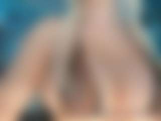 adrianna777's Live Sex Cam Show