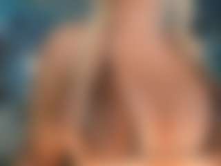 adrianna777's Live Sex Cam Show