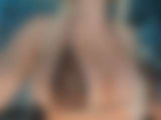 adrianna777's Live Sex Cam Show