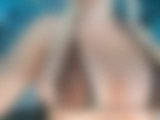 adrianna777's Live Sex Cam Show