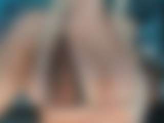 adrianna777's Live Sex Cam Show