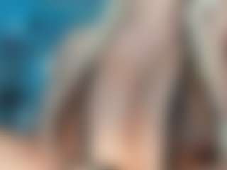 adrianna777's Live Sex Cam Show