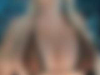 adrianna777's Live Sex Cam Show