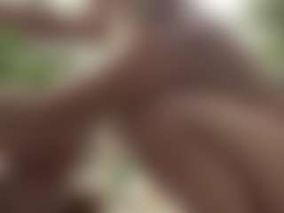 adrianna777's Live Sex Cam Show