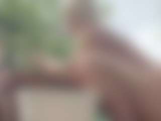 adrianna777's Live Sex Cam Show