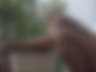 adrianna777's Live Sex Cam Show