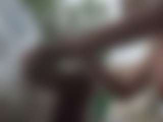 adrianna777's Live Sex Cam Show