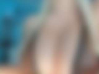 adrianna777's Live Sex Cam Show