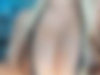 adrianna777's Live Sex Cam Show
