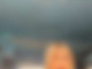 adrianna777's Live Sex Cam Show
