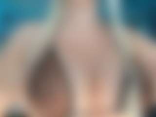 adrianna777's Live Sex Cam Show