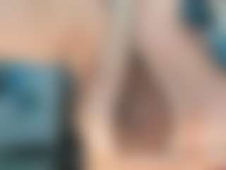 adrianna777's Live Sex Cam Show