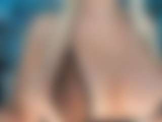 adrianna777's Live Sex Cam Show