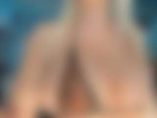 adrianna777's Live Sex Cam Show
