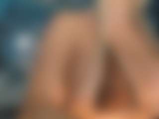 adrianna777's Live Sex Cam Show