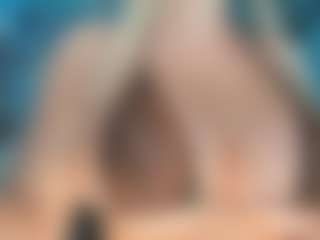 adrianna777's Live Sex Cam Show