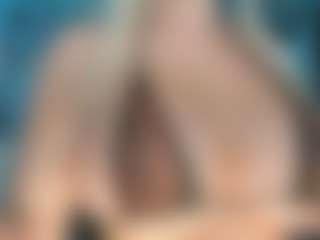adrianna777's Live Sex Cam Show