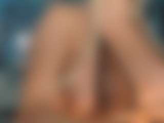 adrianna777's Live Sex Cam Show