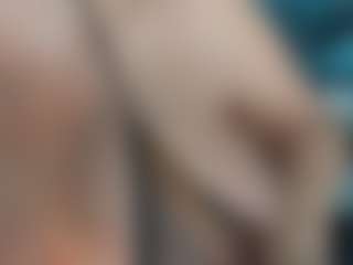 adrianna777's Live Sex Cam Show
